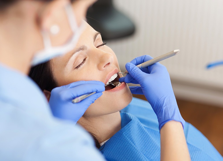 Dental Exams & Teeth Cleanings | Nuera Dental Center | General & Family Dentist | Downtown Calgary